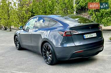 Внедорожник / Кроссовер Tesla Model Y 2022 в 