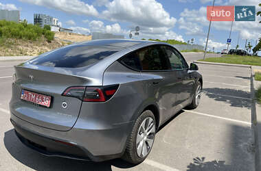 Внедорожник / Кроссовер Tesla Model Y 2024 в 