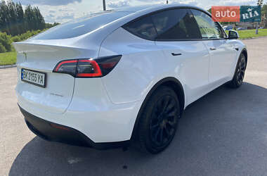 Внедорожник / Кроссовер Tesla Model Y 2022 в 