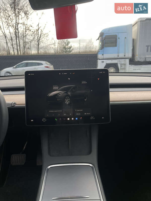 Позашляховик / Кросовер Tesla Model Y 2022 в Рівному фото 23 Позашляховик / Кросовер Tesla Model Y 2022 в Рівному