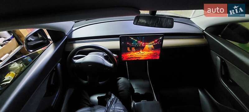 Позашляховик / Кросовер Tesla Model Y 2020 в Запоріжжі