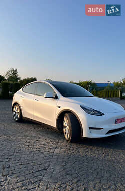 Внедорожник / Кроссовер Tesla Model Y 2021 в 