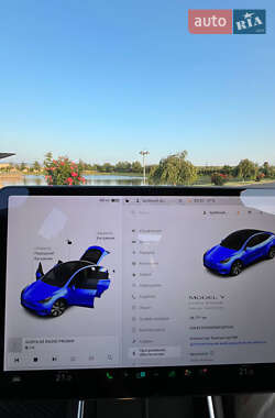 Внедорожник / Кроссовер Tesla Model Y 2021 в 