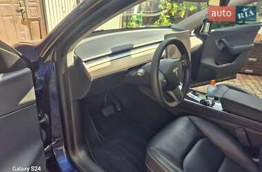 Внедорожник / Кроссовер Tesla Model Y 2021 в 