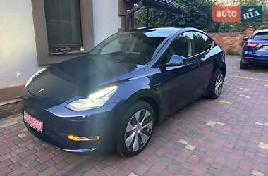 Внедорожник / Кроссовер Tesla Model Y 2023 в 