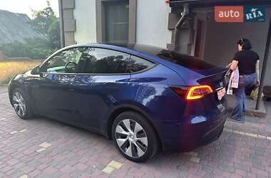 Внедорожник / Кроссовер Tesla Model Y 2023 в 