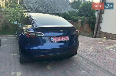 Внедорожник / Кроссовер Tesla Model Y 2023 в 