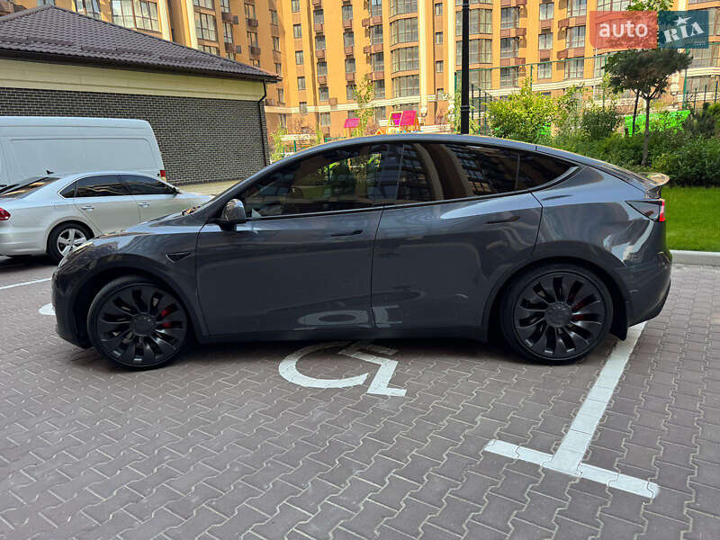 Внедорожник / Кроссовер Tesla Model Y 2022 в Софиевской Борщаговке