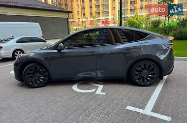 Внедорожник / Кроссовер Tesla Model Y 2022 в 