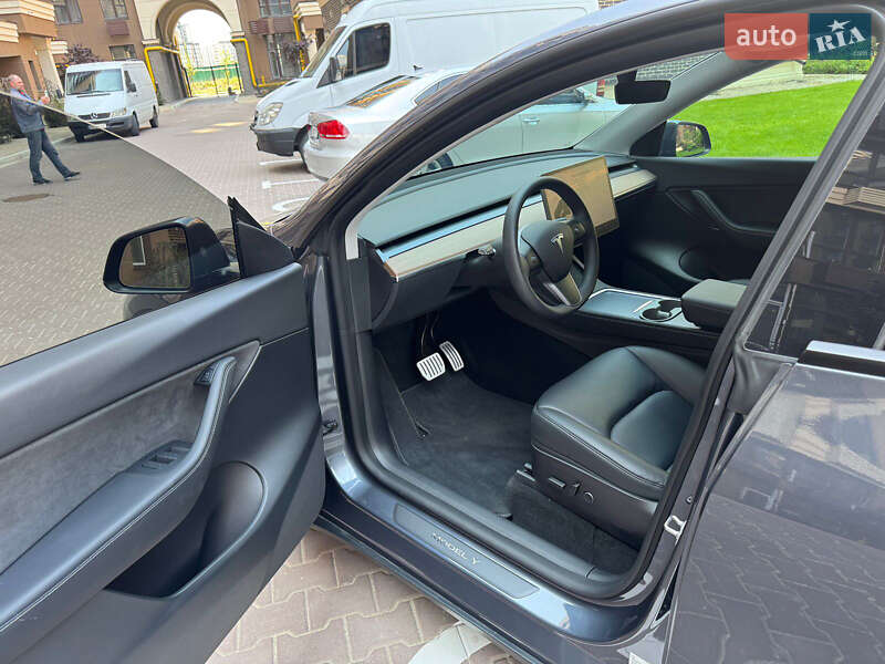Внедорожник / Кроссовер Tesla Model Y 2022 в Софиевской Борщаговке