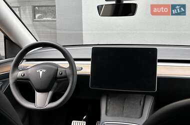 Внедорожник / Кроссовер Tesla Model Y 2023 в 