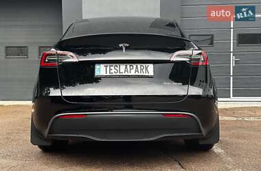 Внедорожник / Кроссовер Tesla Model Y 2023 в 