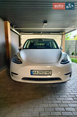Позашляховик / Кросовер Tesla Model Y 2022 в Петропавлівській Борщагівці