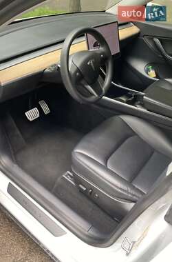 Внедорожник / Кроссовер Tesla Model Y 2020 в 