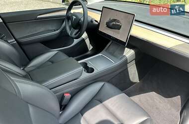 Внедорожник / Кроссовер Tesla Model Y 2023 в 