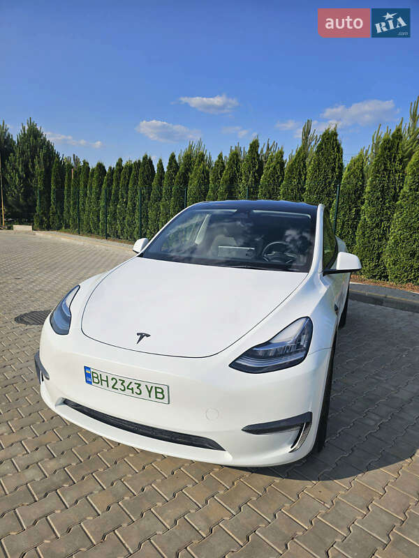 Внедорожник / Кроссовер Tesla Model Y 2023 в Одессе