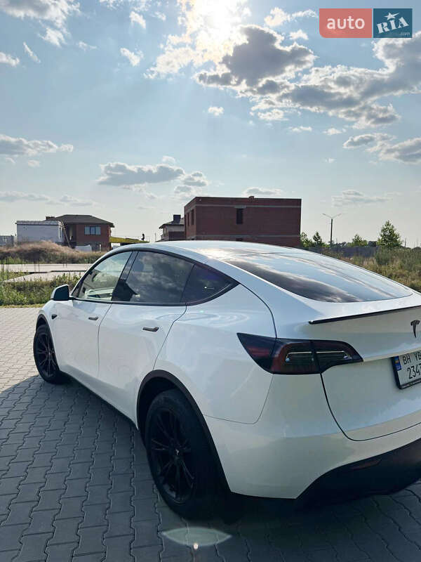 Внедорожник / Кроссовер Tesla Model Y 2023 в Одессе