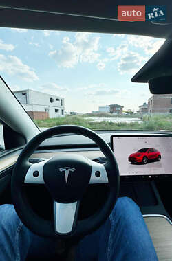 Внедорожник / Кроссовер Tesla Model Y 2023 в 