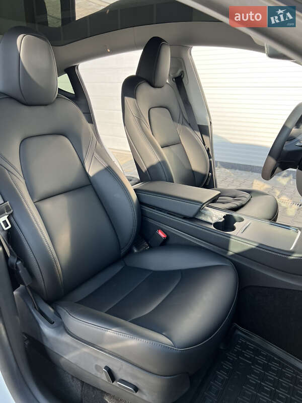 Внедорожник / Кроссовер Tesla Model Y 2022 в Одессе