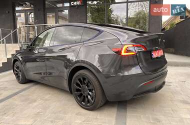 Внедорожник / Кроссовер Tesla Model Y 2024 в 