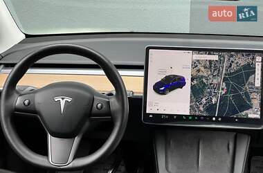 Внедорожник / Кроссовер Tesla Model Y 2021 в 