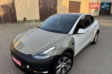 Внедорожник / Кроссовер Tesla Model Y 2020 в 