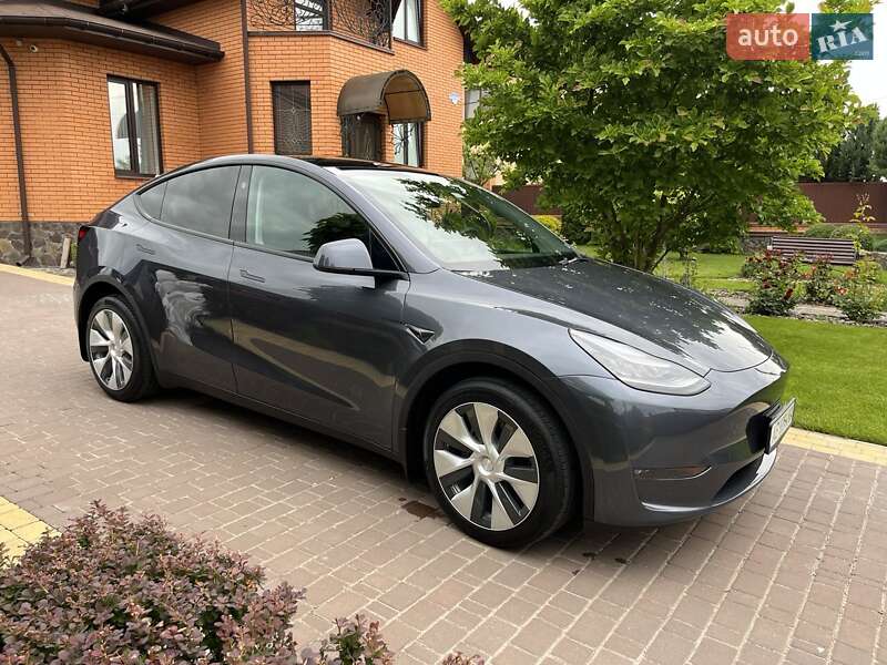 Внедорожник / Кроссовер Tesla Model Y 2023 в Виннице