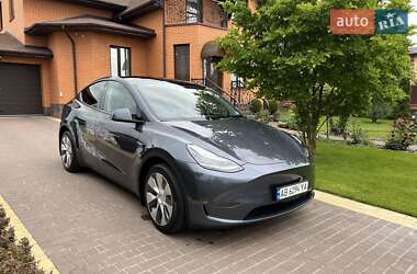 Позашляховик / Кросовер Tesla Model Y 2023 в Вінниці