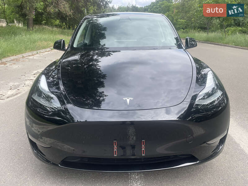 Внедорожник / Кроссовер Tesla Model Y 2023 в 