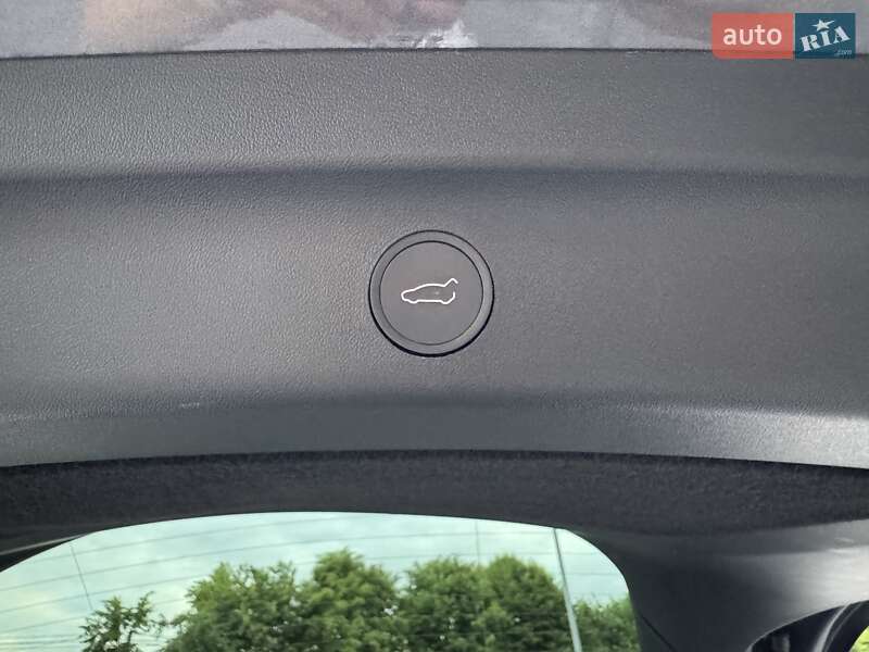 Внедорожник / Кроссовер Tesla Model Y 2023 в Виннице