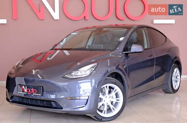 Внедорожник / Кроссовер Tesla Model Y 2021 в 