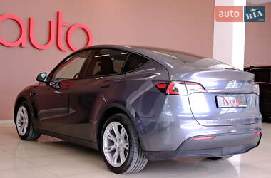 Внедорожник / Кроссовер Tesla Model Y 2021 в 