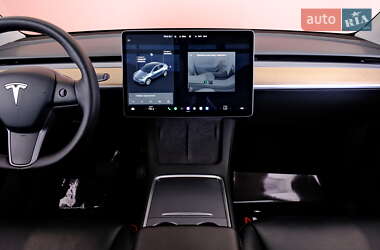 Внедорожник / Кроссовер Tesla Model Y 2021 в 