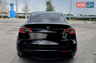 Позашляховик / Кросовер Tesla Model Y 2023 в 