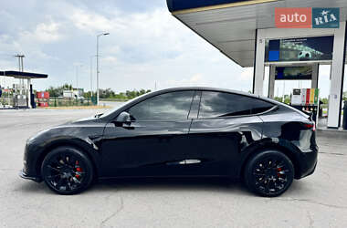 Позашляховик / Кросовер Tesla Model Y 2023 в 