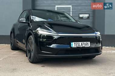 Внедорожник / Кроссовер Tesla Model Y 2025 в 