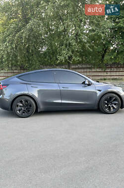 Внедорожник / Кроссовер Tesla Model Y 2021 в 