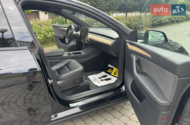 Внедорожник / Кроссовер Tesla Model Y 2022 в 