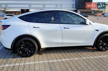 Внедорожник / Кроссовер Tesla Model Y 2023 в 