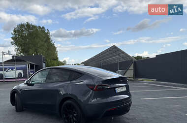 Внедорожник / Кроссовер Tesla Model Y 2023 в 