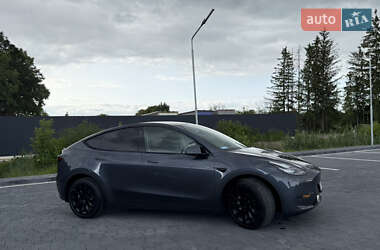 Внедорожник / Кроссовер Tesla Model Y 2023 в 