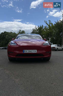 Внедорожник / Кроссовер Tesla Model Y 2022 в 