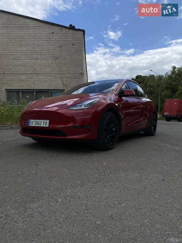 Позашляховик / Кросовер Tesla Model Y 2022 в Хмельницькому