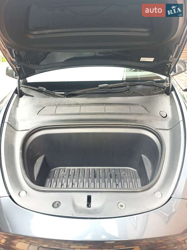 Внедорожник / Кроссовер Tesla Model Y 2023 в Киеве фото 21 Внедорожник / Кроссовер Tesla Model Y 2023 в Киеве