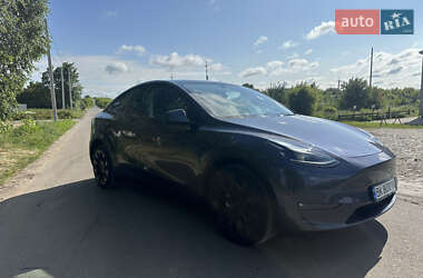 Позашляховик / Кросовер Tesla Model Y 2023 в 