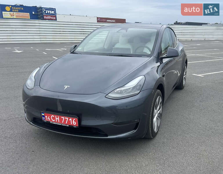 Внедорожник / Кроссовер Tesla Model Y 2023 в Львове фото 2 Внедорожник / Кроссовер Tesla Model Y 2023 в Львове