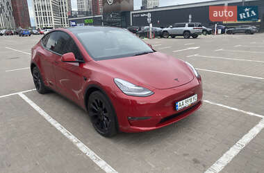 Внедорожник / Кроссовер Tesla Model Y 2021 в 