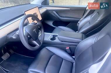 Внедорожник / Кроссовер Tesla Model Y 2023 в 