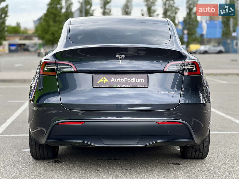Внедорожник / Кроссовер Tesla Model Y 2024 в Киеве