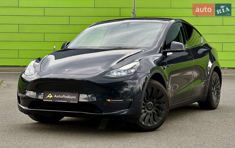 Внедорожник / Кроссовер Tesla Model Y 2024 в Киеве